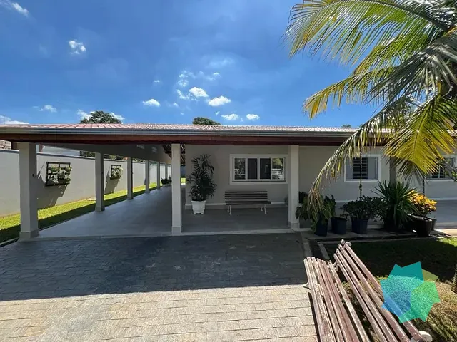 Casa com 1200m² 3 quartos e 4 banheiros, à venda, no bairro Condomínio Zuleika Jabour em Salto