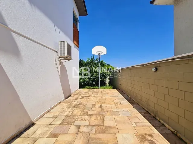 Casa com 850m² 4 quartos e 8 banheiros, à venda, no bairro Alphaville em Santana de Parnaíba