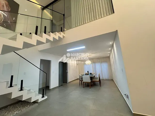 Casa com 375m² 5 quartos e 1 banheiro, à venda, no bairro Universidade em Vitória da Conquista