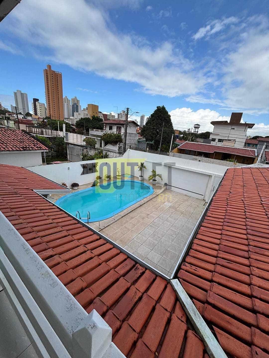 Casa à venda com 3 quartos, 230m² - Foto 5