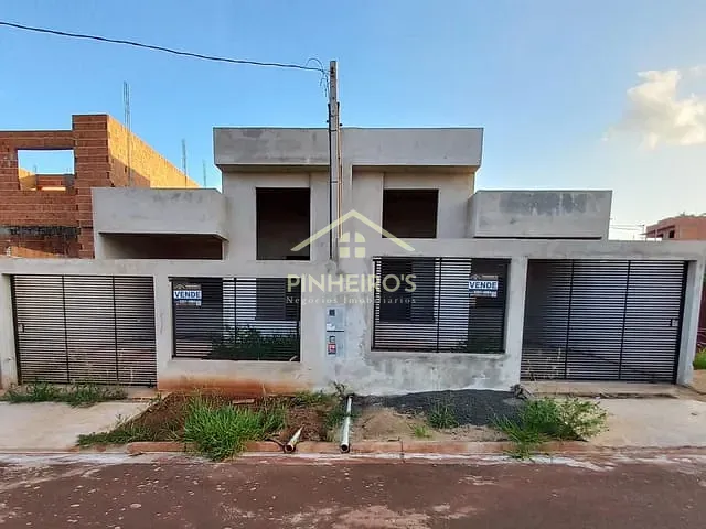 Casa com 126m² 2 quartos e 1 banheiro, à venda, no bairro Jardim Europa 2 em Cambé