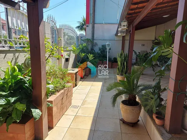Casa com 360m² 4 quartos e 3 banheiros, à venda, no bairro Taquara em Rio de Janeiro
