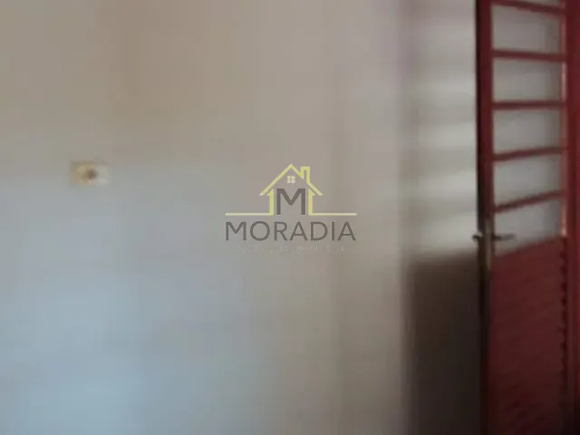 Casa com 350m² 2 quartos e 1 banheiro, à venda, no bairro Vila Izabel em Guaxupé