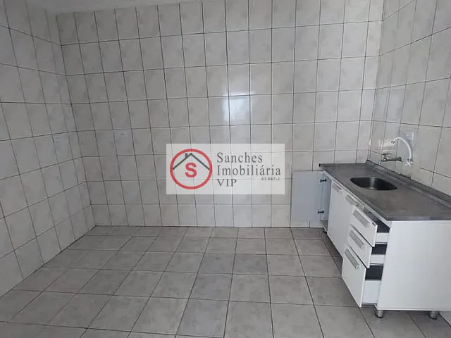 Casa com 80m² 2 quartos e 2 banheiros, para alugar, no bairro Vila Bertioga em São Paulo