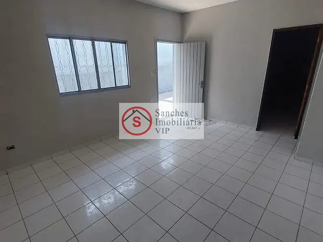 Casa com 80m² 2 quartos e 2 banheiros, para alugar, no bairro Vila Bertioga em São Paulo