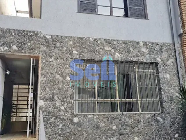 Casa com 278m², para alugar, no bairro Sumaré em São Paulo