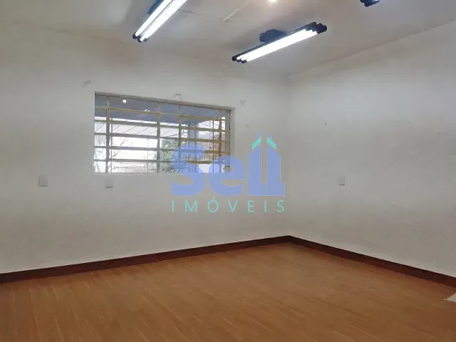 Casa com 278m², para alugar, no bairro Sumaré em São Paulo