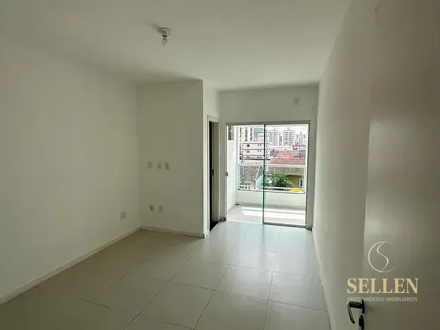 Casa com 80m² 2 quartos e 3 banheiros, à venda, no bairro TABOLEIRO em Camboriú