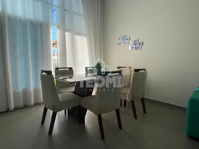 Casa com 263m² 3 quartos e 3 banheiros, à venda, no bairro Vila dos Comerciários 2 em Taubaté