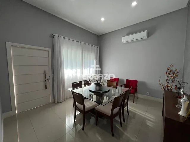 Casa com 360m² 2 quartos e 1 banheiro, à venda, no bairro Jardim Belvedere em Volta Redonda