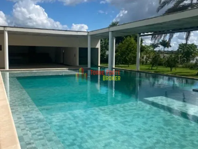 Casa com 1000m² 5 quartos e 5 banheiros, à venda, no bairro Papagaios em Inhaúma