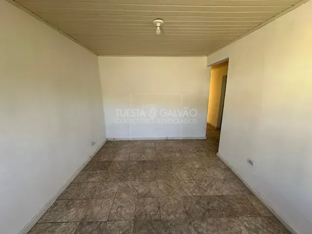 Casa com 100m² 3 quartos e 1 banheiro, à venda, no bairro Vila Dona Fina em Campo Largo