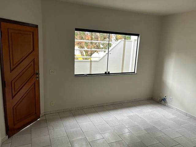 Casa com 141m² 2 quartos e 1 banheiro, à venda, no bairro Jardim Recanto dos Passaros em São João da Boa Vista