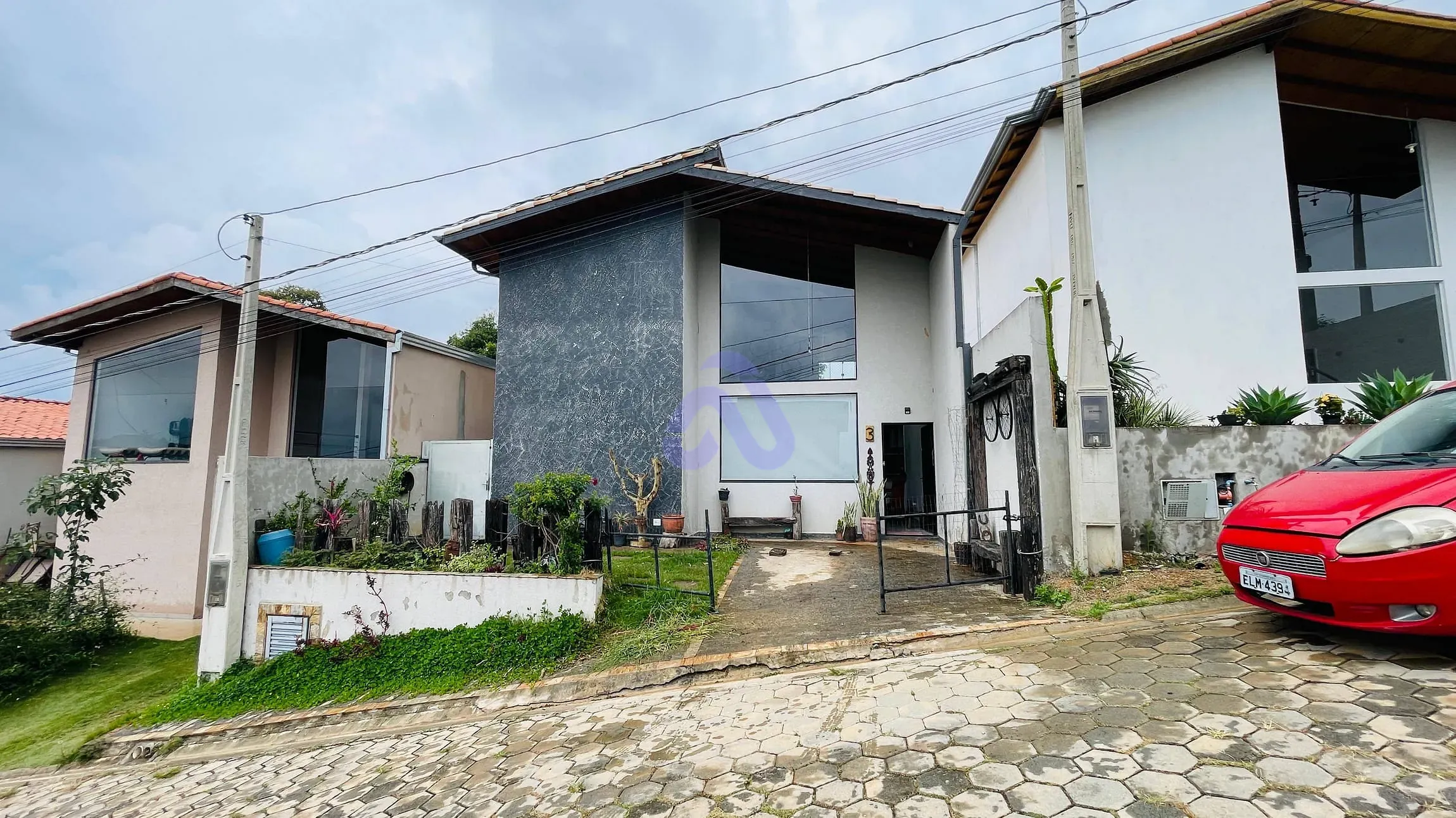 Casa, 4 quartos, 200 m² - Foto 1
