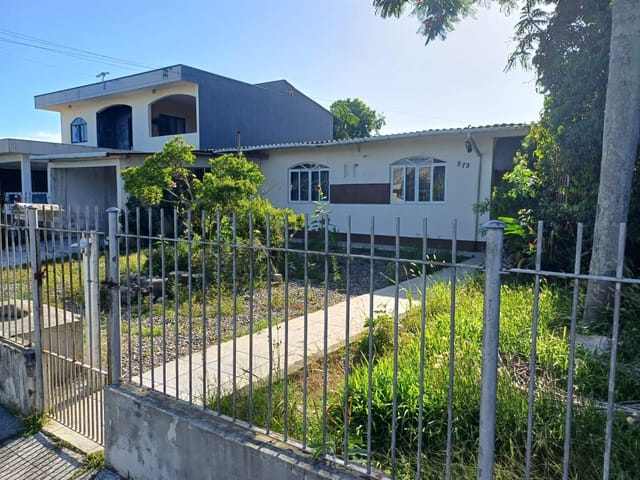 Casa 3 quartos e 3 banheiros, à venda, no bairro Cordeiros em Itajaí