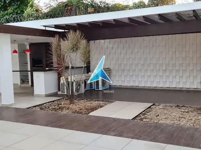 Casa com 360m² 3 quartos e 1 banheiro, à venda, no bairro Ilha dos Araújos em Governador Valadares