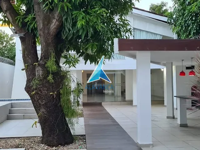 Casa com 360m² 3 quartos e 1 banheiro, à venda, no bairro Ilha dos Araújos em Governador Valadares