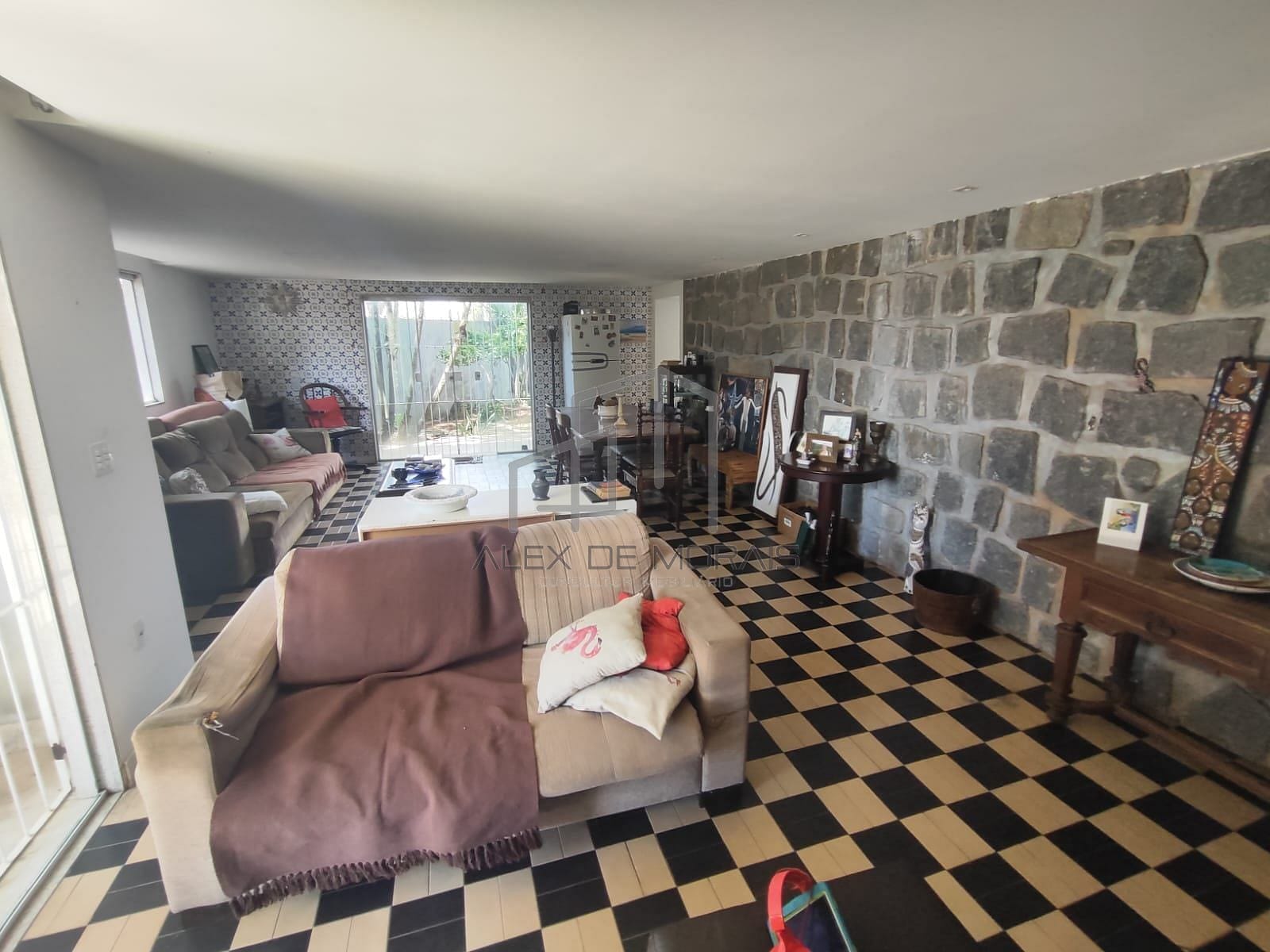 Casa, 3 quartos, 240 m² - Foto 2