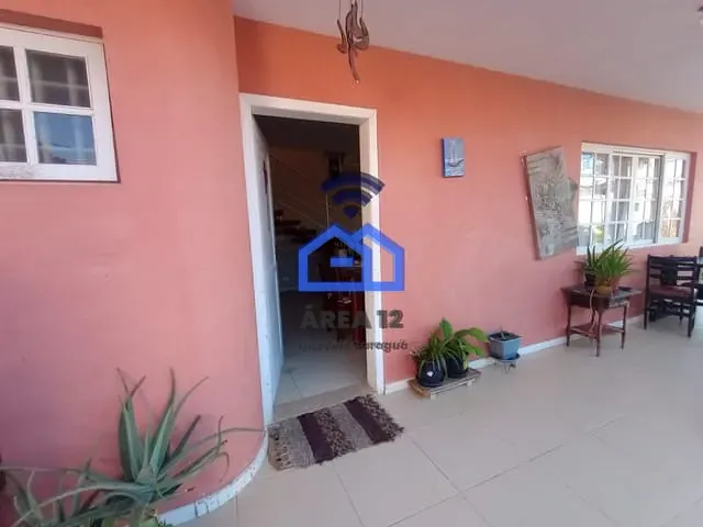 Sobrado com 235m² 4 quartos e 4 banheiros, à venda, no bairro Estrela d'Alva em Caraguatatuba