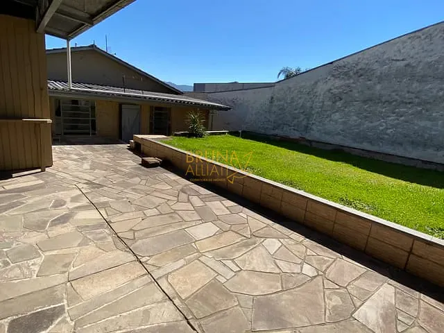 Casa 3 quartos e 2 banheiros, para alugar, no bairro Santa Fé em Sapiranga
