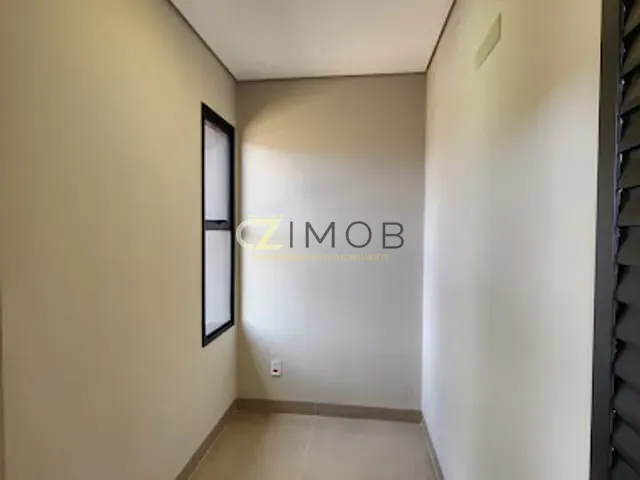 Casa com 250m² 3 quartos e 5 banheiros, à venda, no bairro (O-13) em Ribeirão Preto