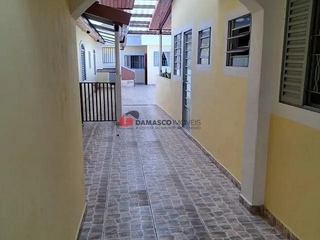 Casa 3 quartos e 1 banheiro, à venda, no bairro Santa Maria em Santo André