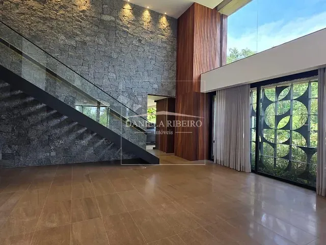 Casa com 762m² 5 quartos e 7 banheiros, à venda, no bairro Esperança em Londrina