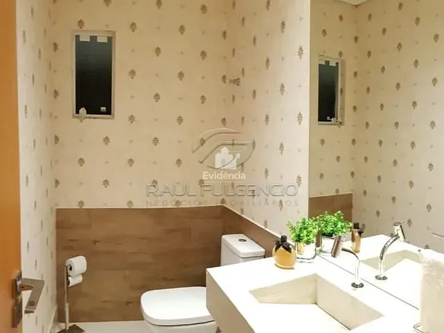 Casa com 650m² 3 quartos e 5 banheiros, à venda, no bairro Sun Lake Residence em Londrina