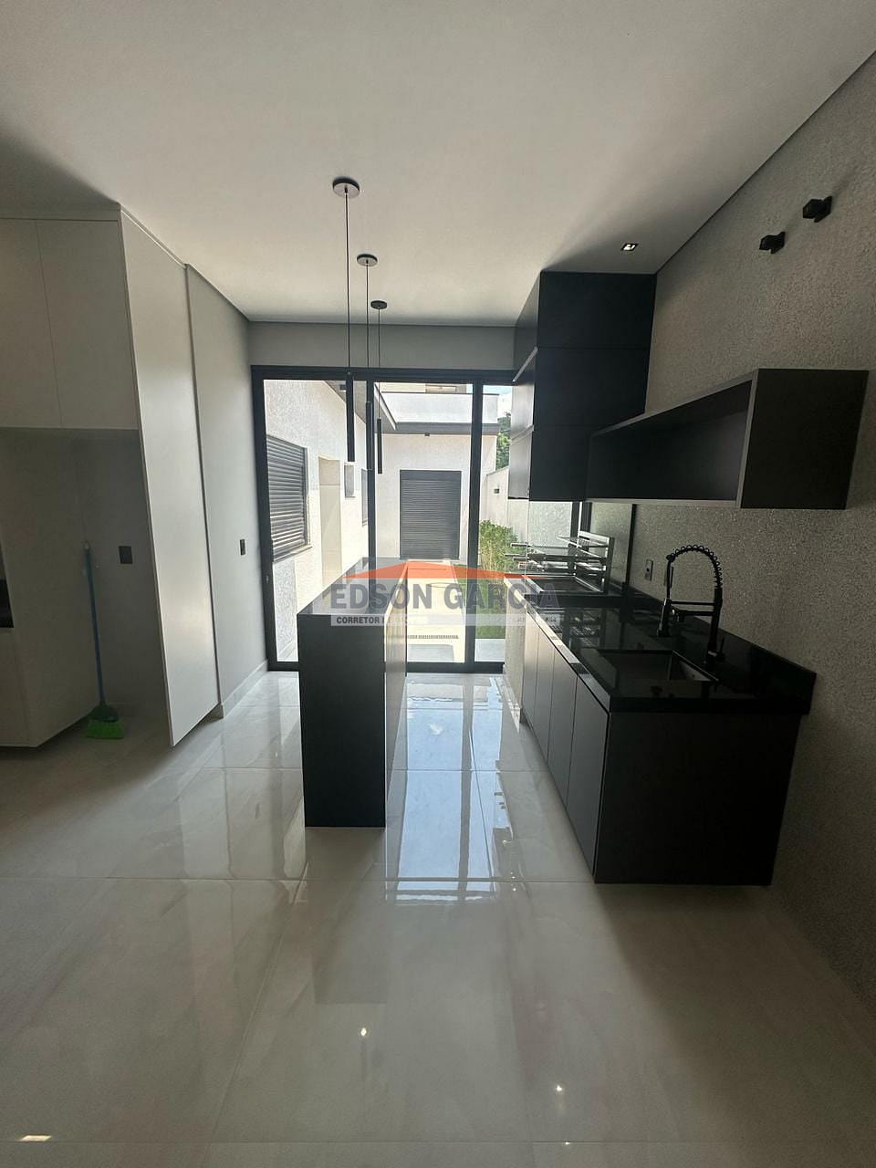 Casa, 3 quartos, 164 m² - Foto 4