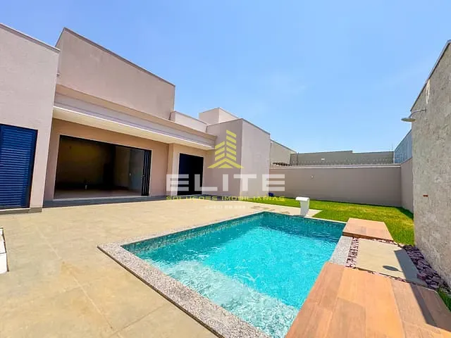 Casa com 488m² 3 quartos e 4 banheiros, à venda, no bairro Vila Romana em Sorriso