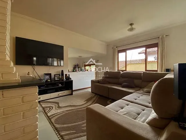 Casa com 573m² 3 quartos e 3 banheiros, à venda, no bairro Granja Viana II em Cotia