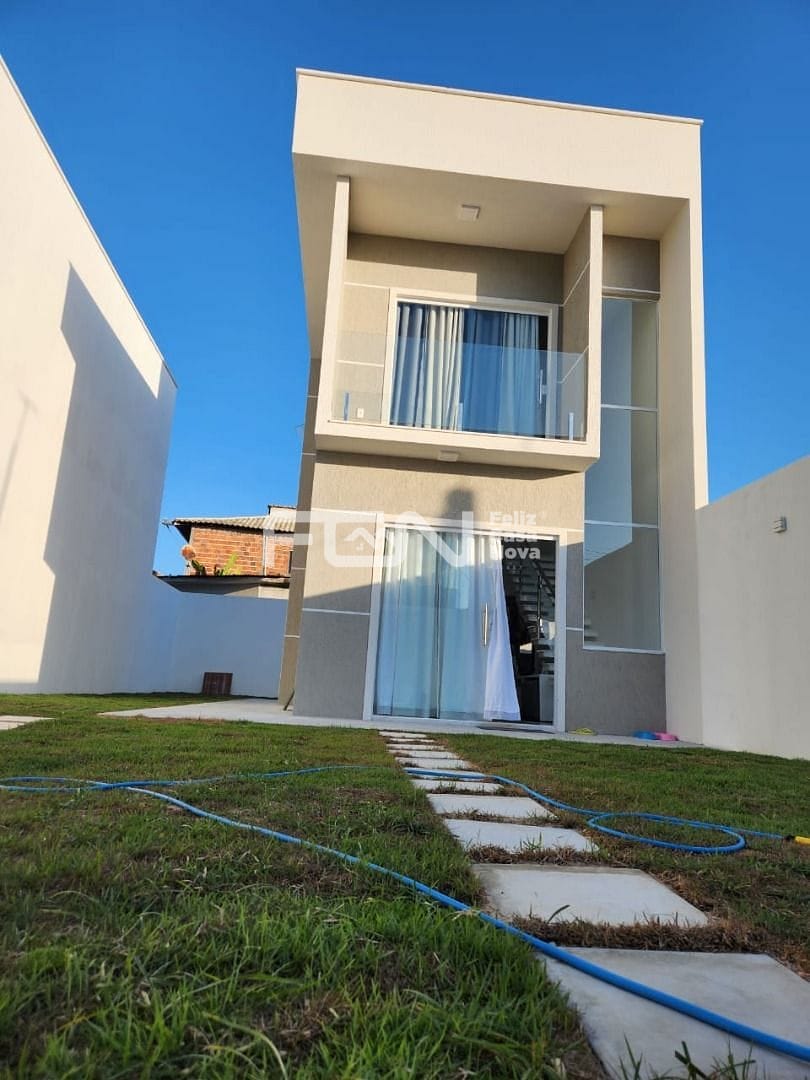 Casa à venda com 2 quartos, 10m² - Foto 2