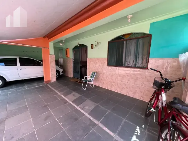 Casa com 150m² 3 quartos e 2 banheiros, à venda, no bairro Centro em Nilópolis