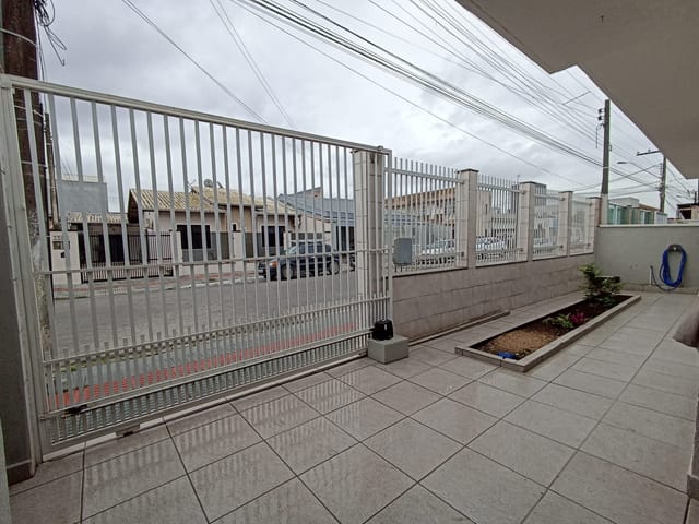 Casa 4 quartos e 2 banheiros, à venda, no bairro Cordeiros em Itajaí