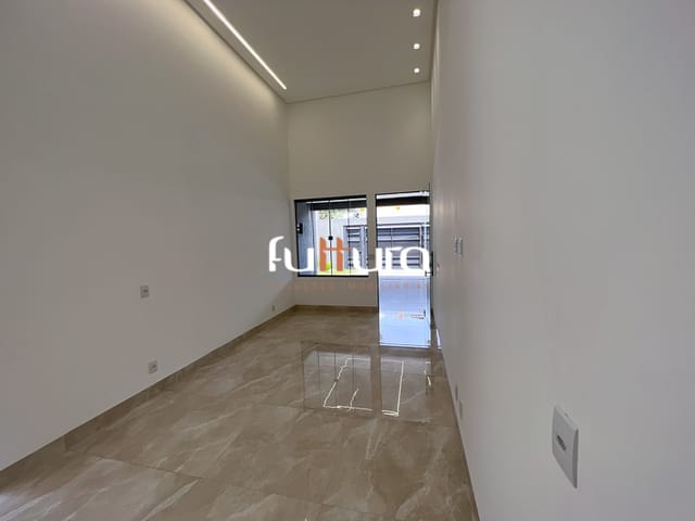 Casa com 210m² 3 quartos e 3 banheiros, à venda, no bairro Cardoso Continuação em Aparecida de Goiânia