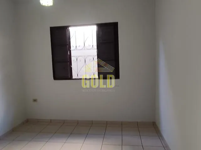Casa 3 quartos e 3 banheiros, à venda, no bairro Leonor em Londrina