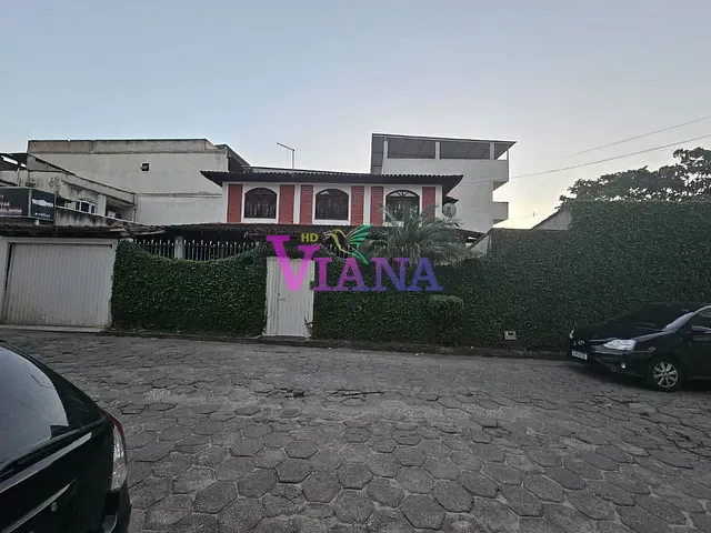 Casa com 300m² 4 quartos e 4 banheiros, à venda ou para alugar, no bairro Jardim Itapemirim em Cachoeiro de Itapemirim