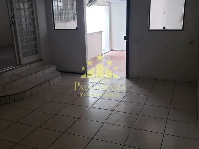 Casa com 220m² 3 quartos e 3 banheiros, à venda ou para alugar, no bairro Vila Santa Tereza em Bauru