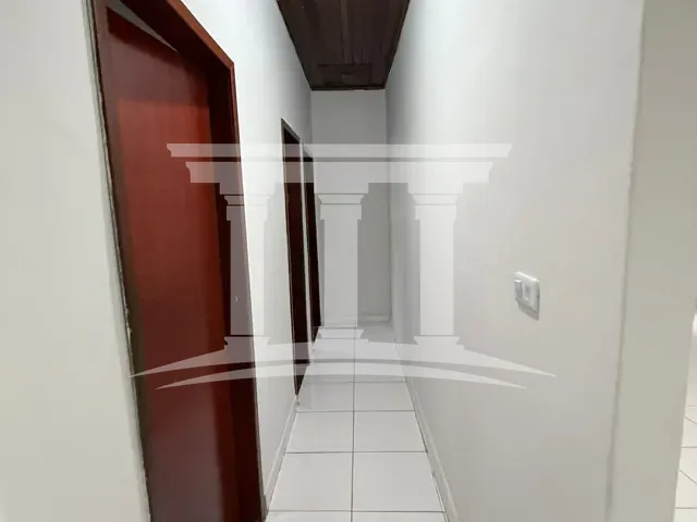 Casa 2 quartos e 1 banheiro, para alugar, no bairro Jardim Imperial em Sinop