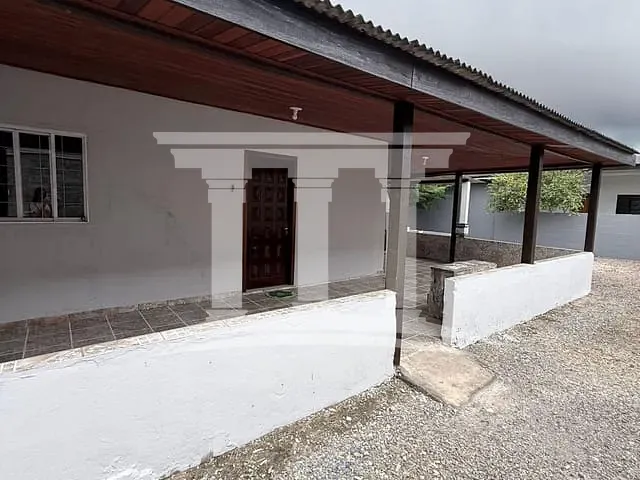 Casa 2 quartos e 1 banheiro, para alugar, no bairro Jardim Imperial em Sinop