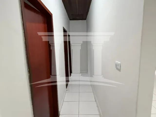 Casa 2 quartos e 1 banheiro, para alugar, no bairro Jardim Imperial em Sinop