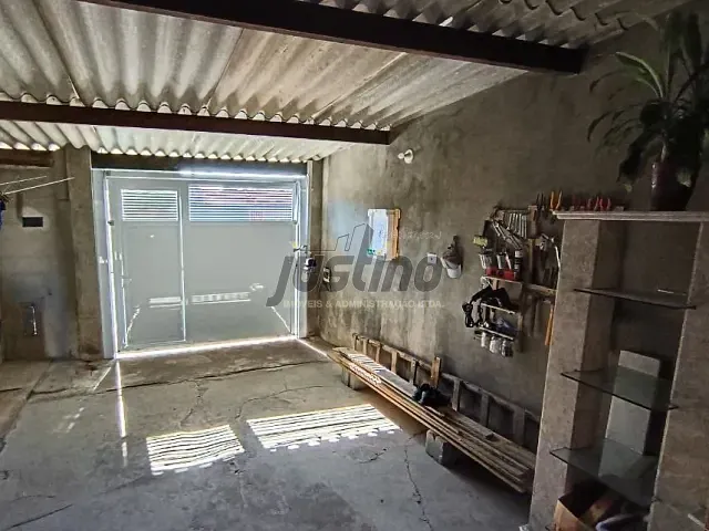 Casa com 125m² 2 quartos e 1 banheiro, à venda, no bairro Jardim Ivoty em Itanhaém