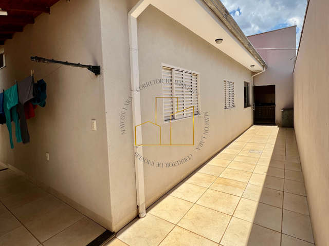 Casa com 200m² 3 quartos e 3 banheiros, à venda, no bairro JD. VERA CRUZ / PQ. HORTO / JD. REDENTOR em Franca
