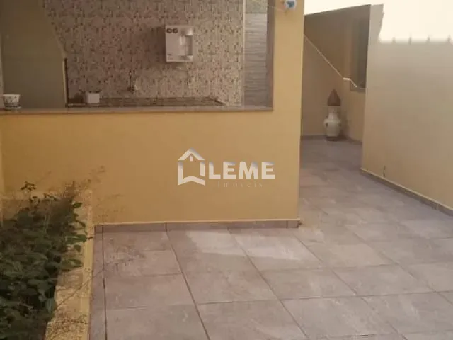Casa 4 quartos e 6 banheiros, à venda, no bairro Jardim Chico Piscina em Mococa