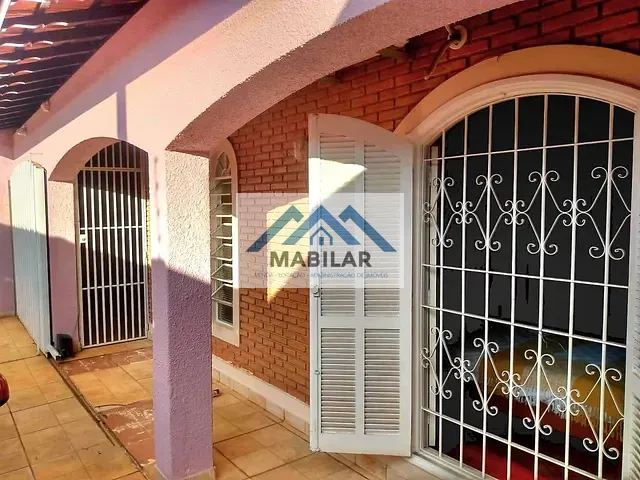 Casa com 250m² 2 quartos e 2 banheiros, à venda, no bairro Jardim Santa Rita em Leme