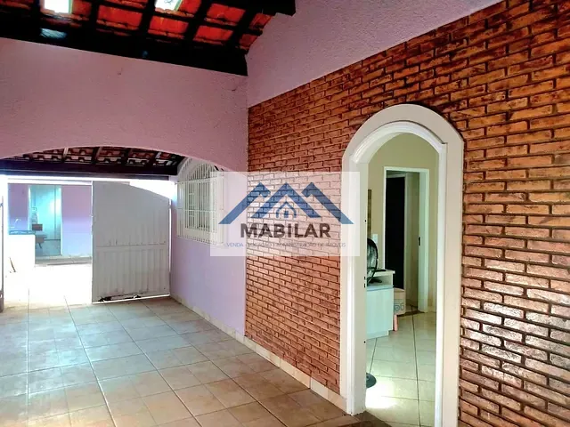 Casa com 250m² 2 quartos e 2 banheiros, à venda, no bairro Jardim Santa Rita em Leme