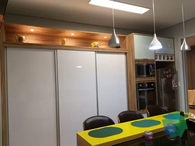 Casa com 1000m² 4 quartos e 6 banheiros, à venda, no bairro Condomínio Palmeiras Imperiais em Salto