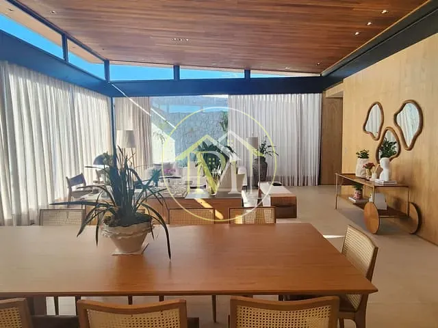 Casa com 2160m² 5 quartos e 7 banheiros, à venda, no bairro Vila Martins em Itu