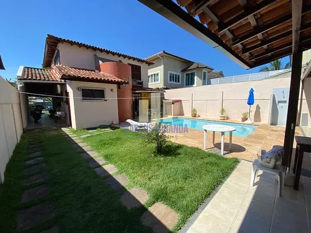 Casa com 403m² 4 quartos e 4 banheiros, à venda, no bairro Barra da Tijuca em Rio de Janeiro