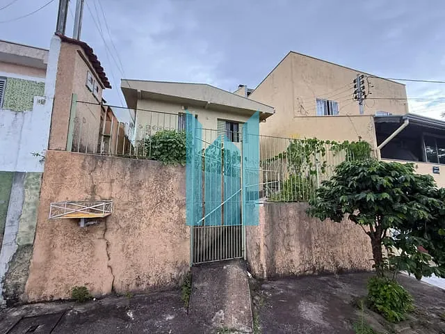 Casa com 166m² 3 quartos e 1 banheiro, à venda, no bairro Jardim Santa Rita em Poços de Caldas